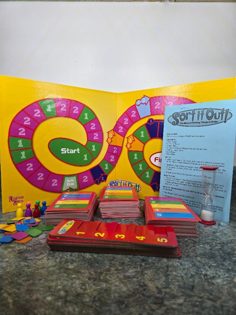 Sort It Out! The Game of Putting Things in Order by University Games